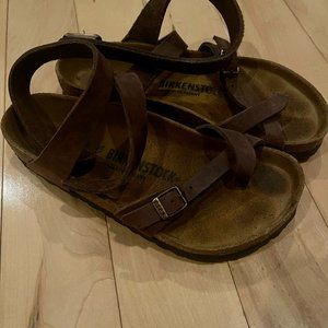 Birkenstock Yara Sandal